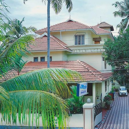 Hotel La Exotica Varkala Exterior foto