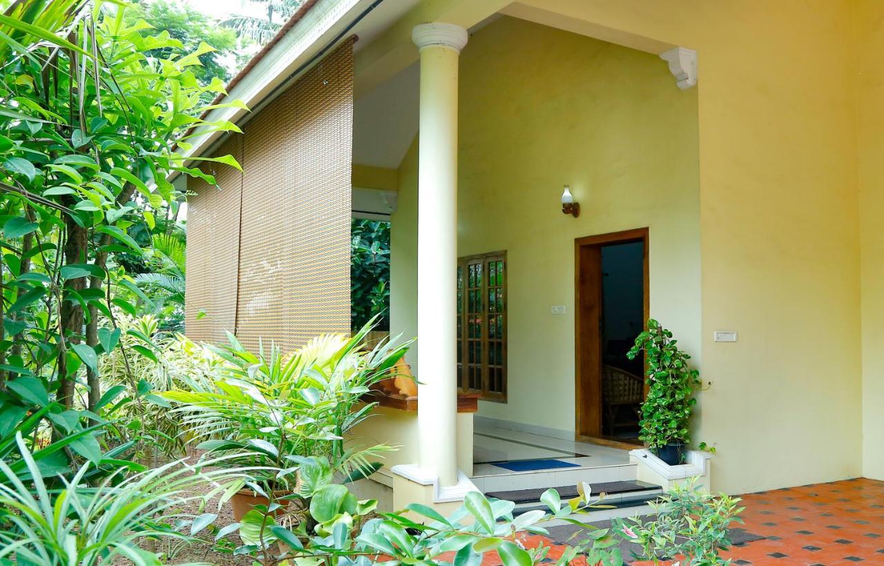 Hotel La Exotica Varkala Exterior foto